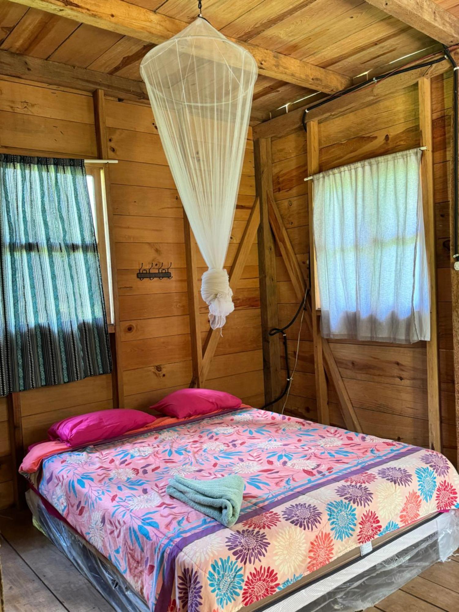 Pachamaya River Hostel Ланкін Екстер'єр фото